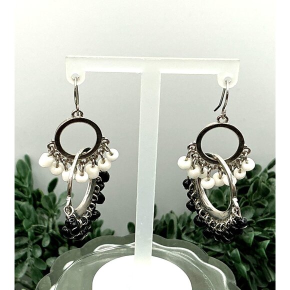 Vintage inspired Black & White Beaded Dangle Earrings With Silver-Tone - Picture 5 of 5
